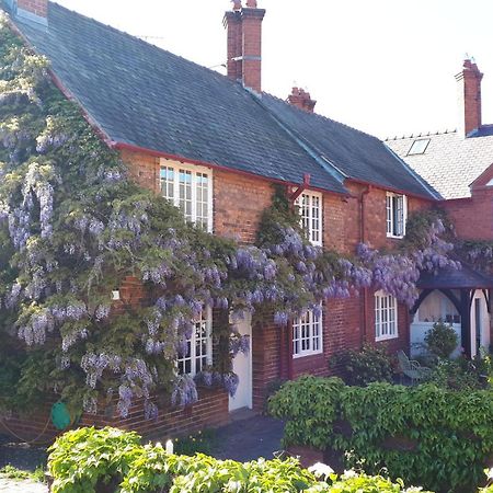 체스터 Cotton Farm B&B 외부 사진